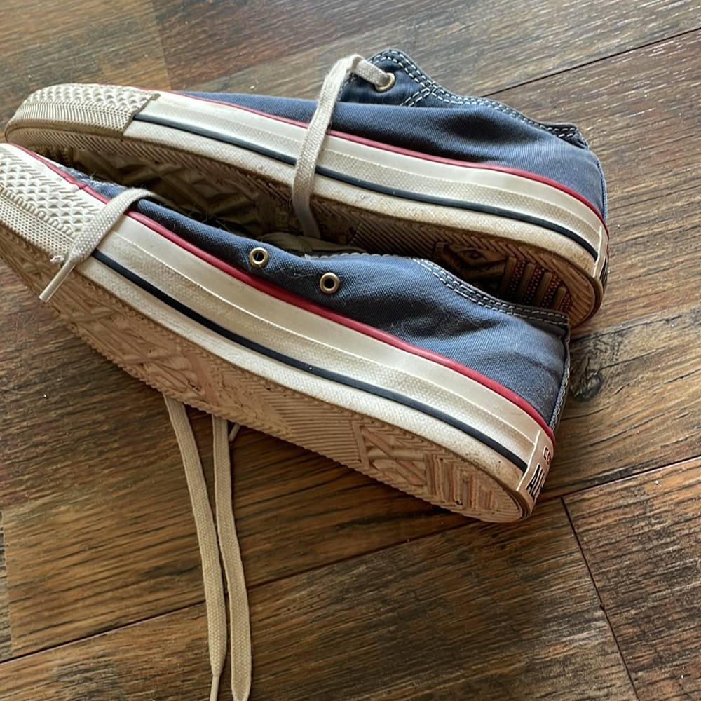 Converse - Picture 6 of 6